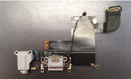 iPhone6ドックコネクタ交換11