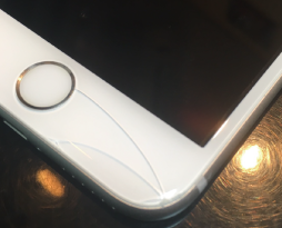 iPhone6Sガラス交換修理致しました！スマレンジャー近鉄八尾店