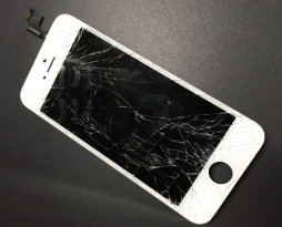 iPhone6s白ガラス+液晶パネル交換修理【スマレンジャー八尾店】
