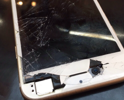 iphone6sの画面割れ修理を行いました！スマレンジャー平野店