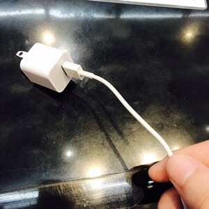 Iphoneの充電ケーブルが断線する理由 スマレンジャー難波千日前店