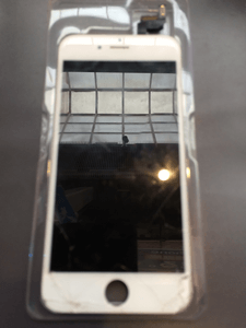 大阪難波千日前でiPhone6s修理！2017年9月11日ブログ