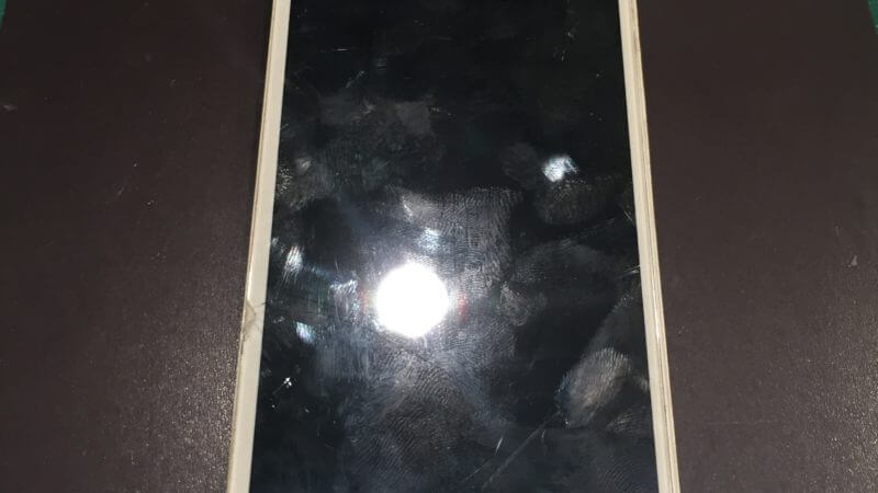 iphone5Sの修理を実施致しました！