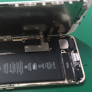 iPhone７の修理の見学をしました。スマレンジャ―近鉄八尾店