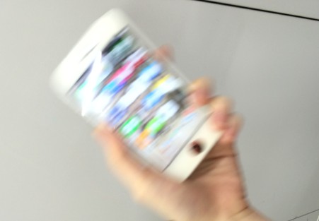 iPhoneをシェイクすると、、、: iPhone(アイフォン)修理戦隊！スマレンジャー【格安で即日対応】